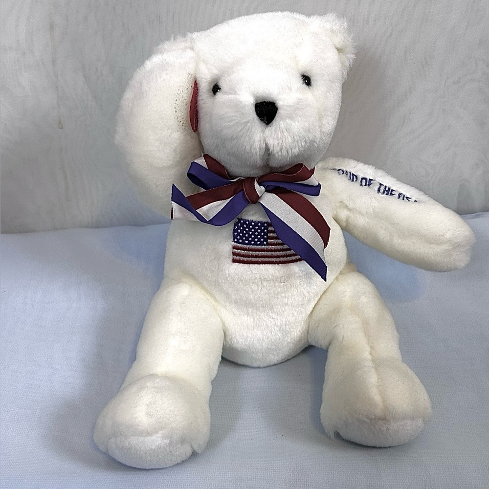 10" American Greetings Liberty Bear Proud of the USA White Bear Salutes Flag